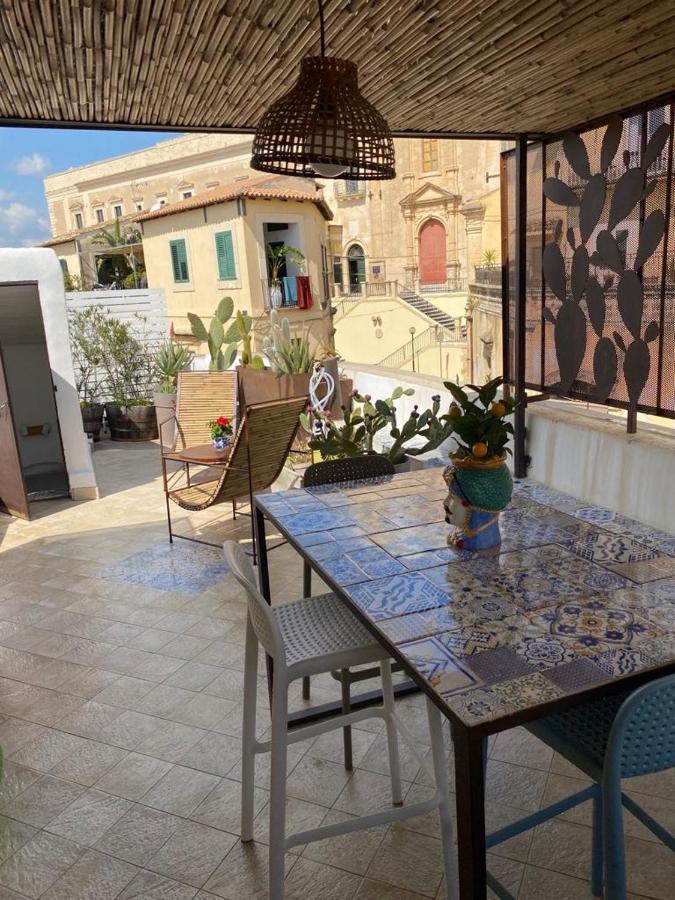 La Finestra Su Noto Hotel Екстериор снимка